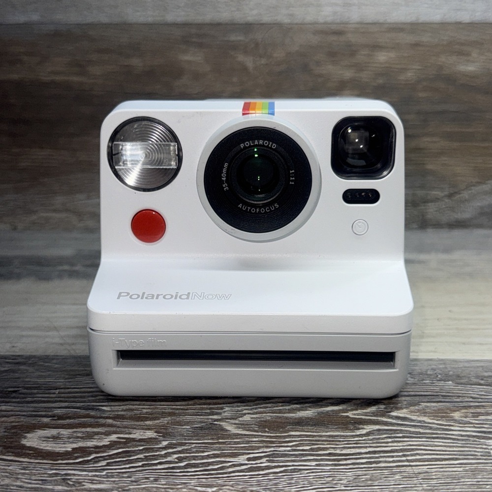 Polaroid Now Gen 1 Instant Camera PRD006092 Tested Works White Rechargable